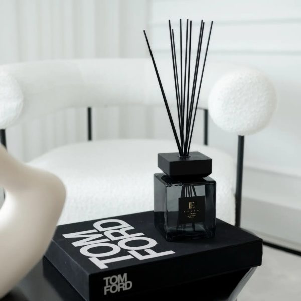 Evara Velvet Rouge Black Reed Diffuser Set - 1000ml