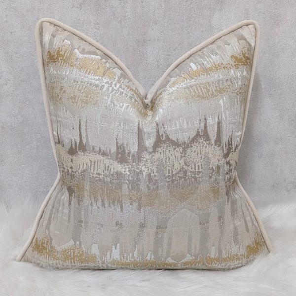 INCA Cream/Gold Cushion Cover Pipped 18x18
