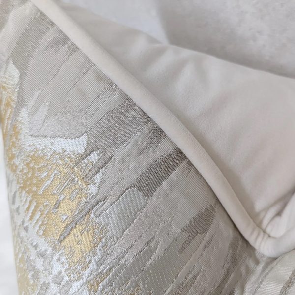 INCA Cream/Gold Cushion Cover Pipped 18x18